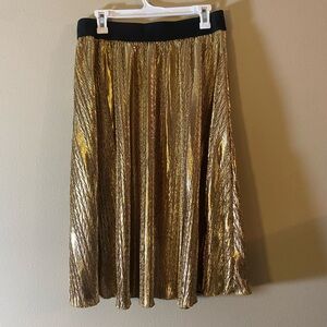 NWOT Metallic Gold LuLaRoe Elegant Lola Sz M